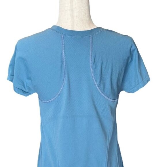 Womens Performance Outdoor Work-Out Tee 5.11 or Athleta? Blue Size Med - Picture 5 of 10